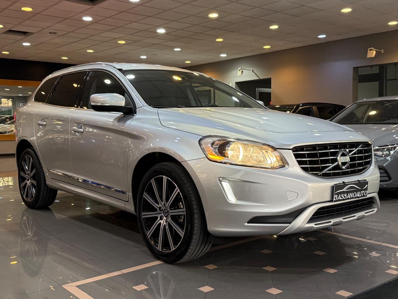 Volvo XC 60 2.0 d4 Momentum 181cv geartronic