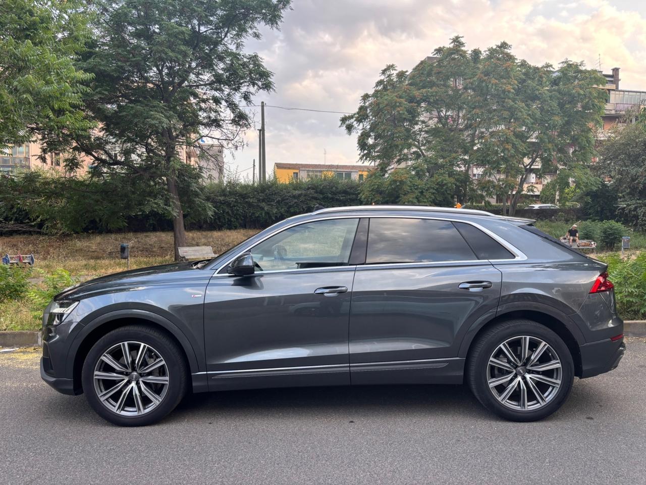 Audi Q8 50 TDI FULL OPTIONAL