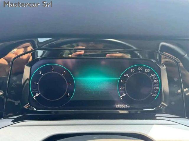 VOLKSWAGEN Golf 2.0 tdi Life 115cv - GC961JV