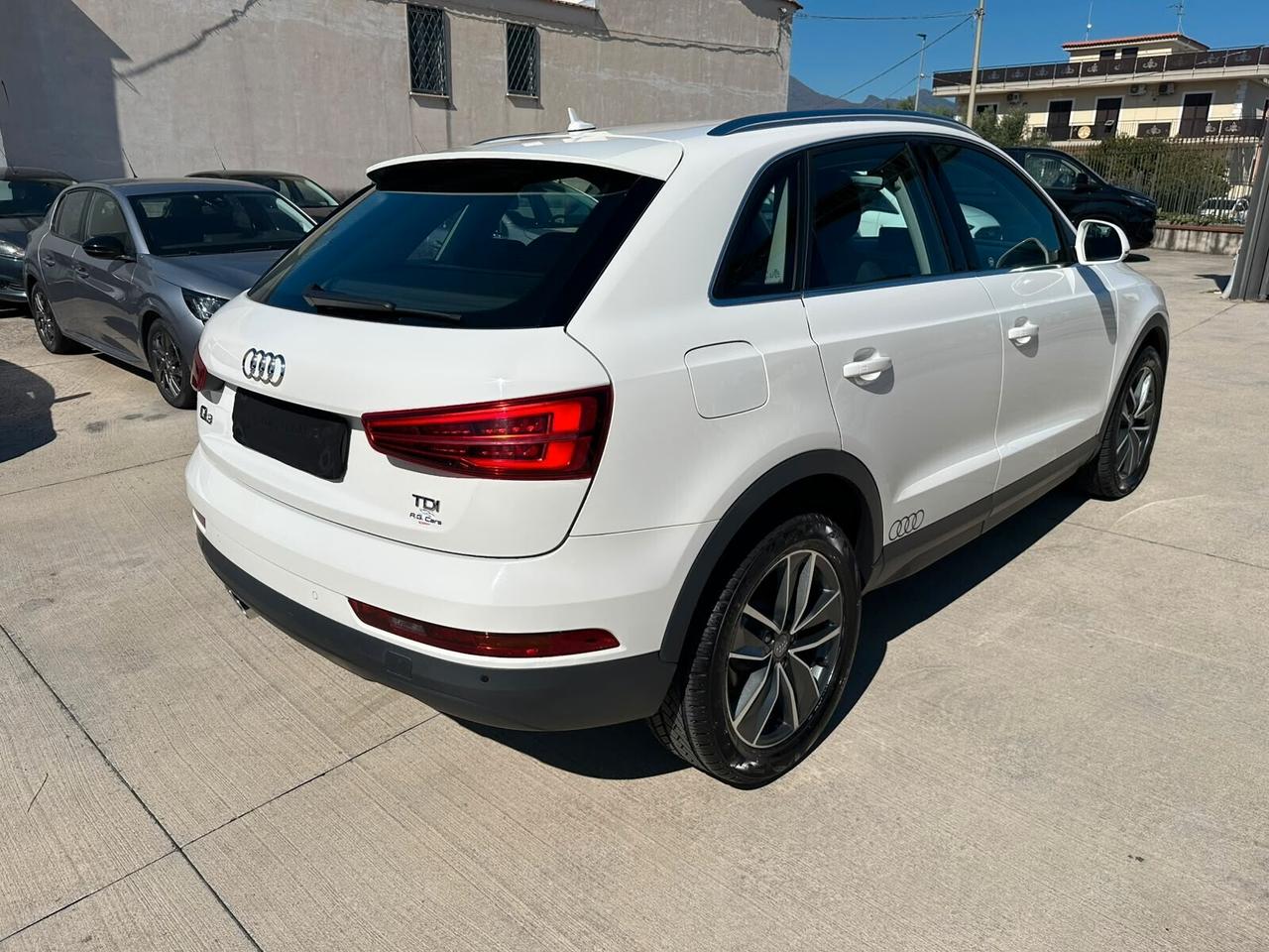 Audi Q3 2.0 TDI 120 CV