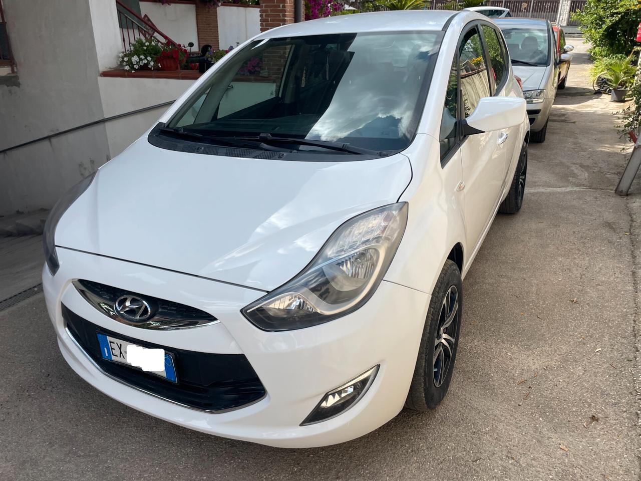 Hyundai iX20 1.4 CRDI 90 CV XPossible Full Neopatentati Tagliandata