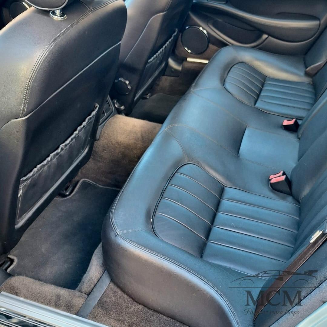 Jaguar XJ8 - 3.2 - V8 Executive - PARI AL NUOVO