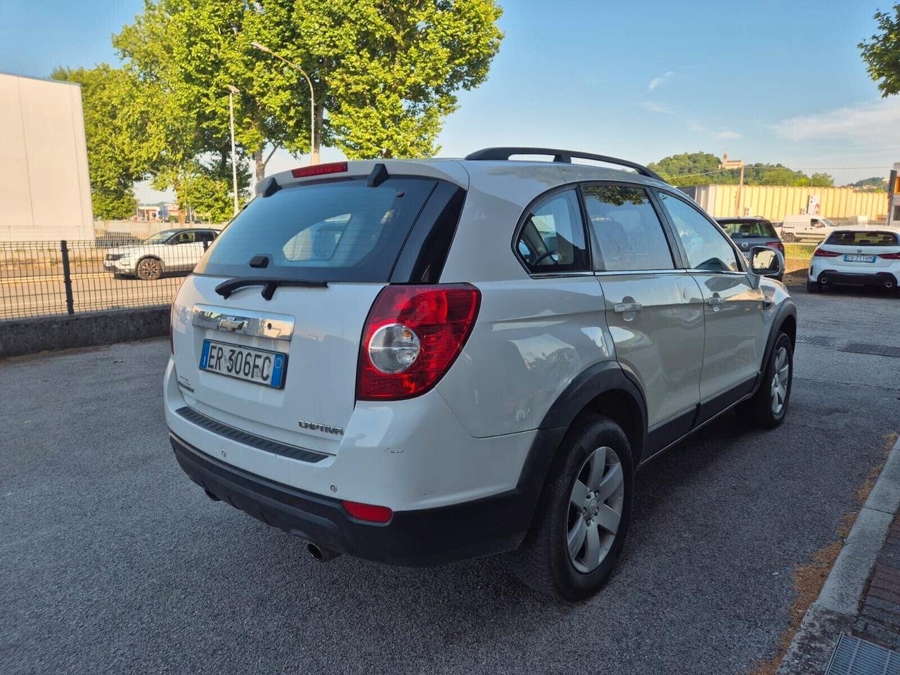 Chevrolet Captiva 2.2 VCDi LT 7 P.ti
