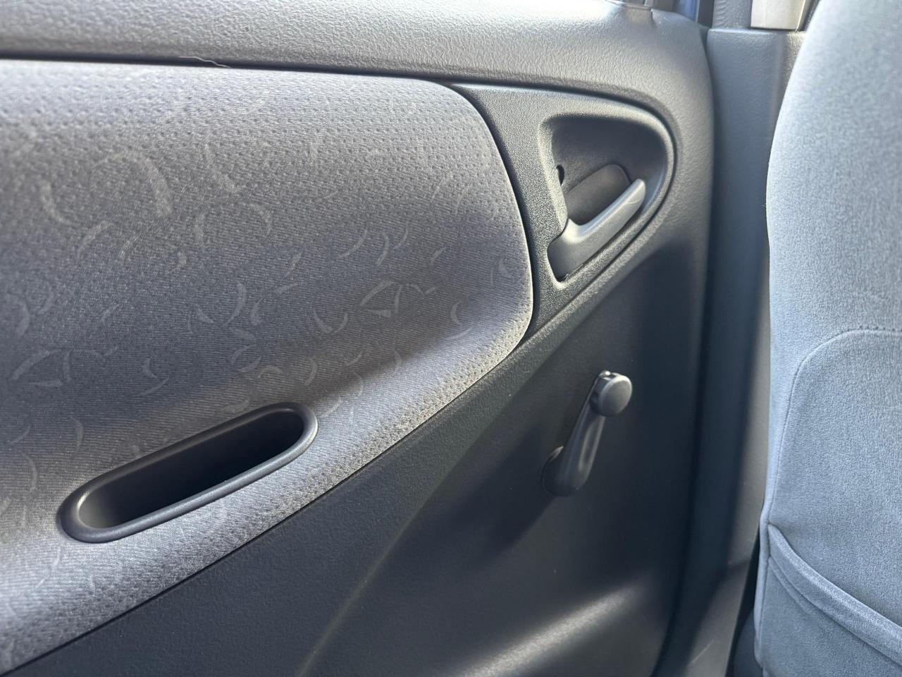 Toyota Yaris 5 Porte Yaris 5p 1.0