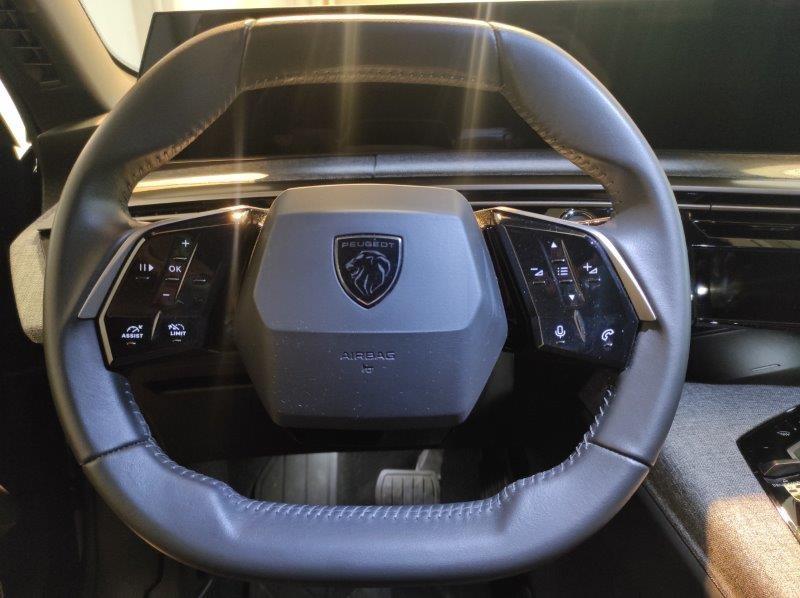 PEUGEOT 3008 3ª serie - 3008 Hybrid 136 e-DCS6 Allure