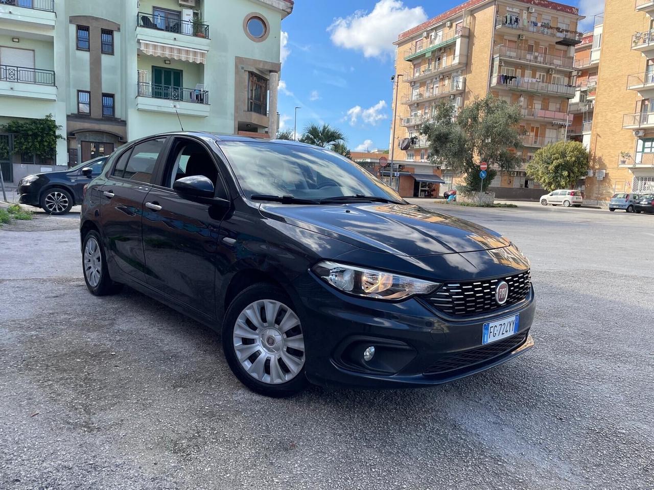 Fiat Tipo 1.3 Mjt 4 porte Lounge IN PERFETTE CONDIZIONI