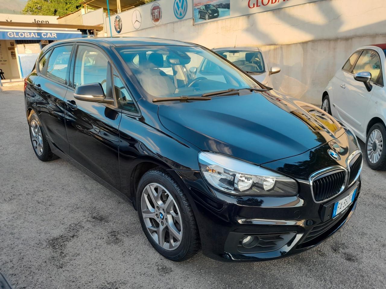 Bmw 216d Active Tourer Advantage tagliandi bmw