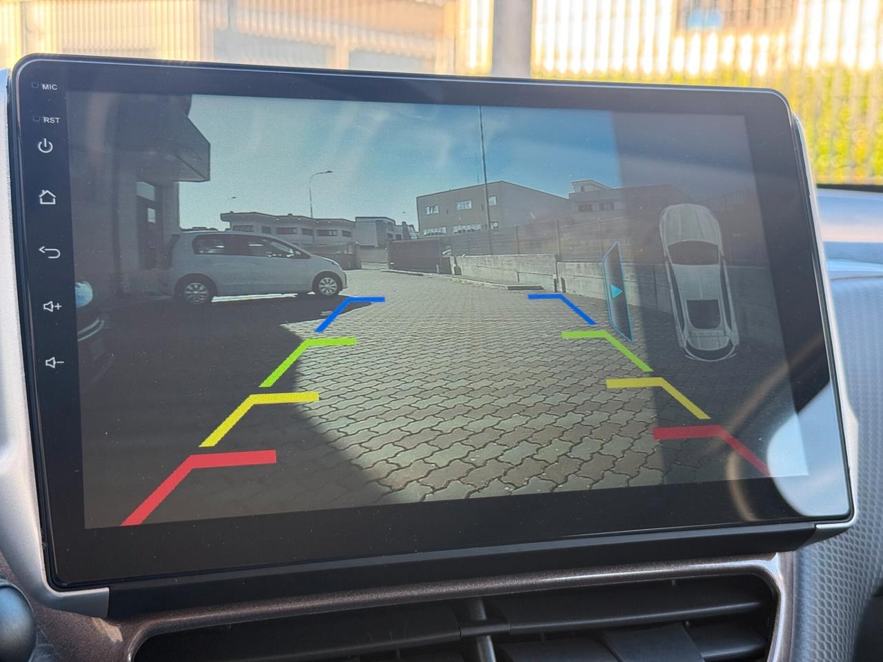 Peugeot 2008 1.6 e-HDi 92 CV Stop&Start Active CarPlay Retrocam