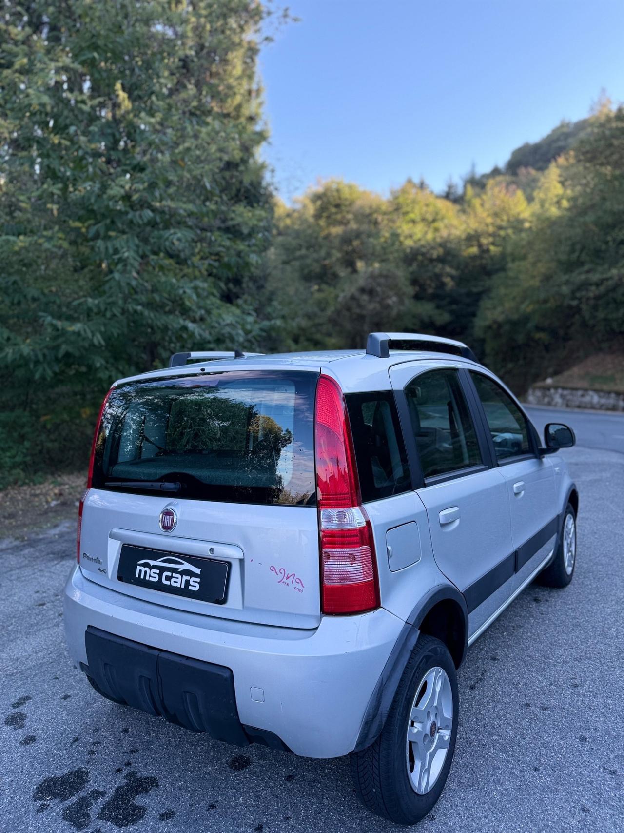 Fiat Panda 1.3 MJT 16V DPF 4x4 Climbing
