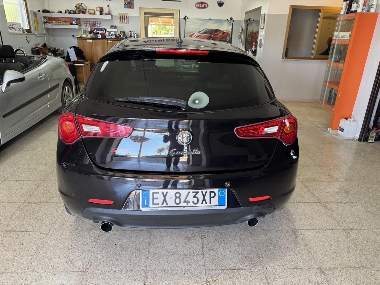 GIULIETTA 2.0 JTDM-2 Distinctive