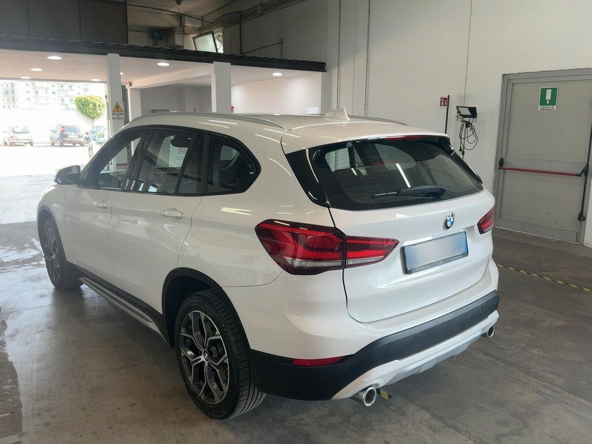 Bmw X1 sDrive18d xLine
