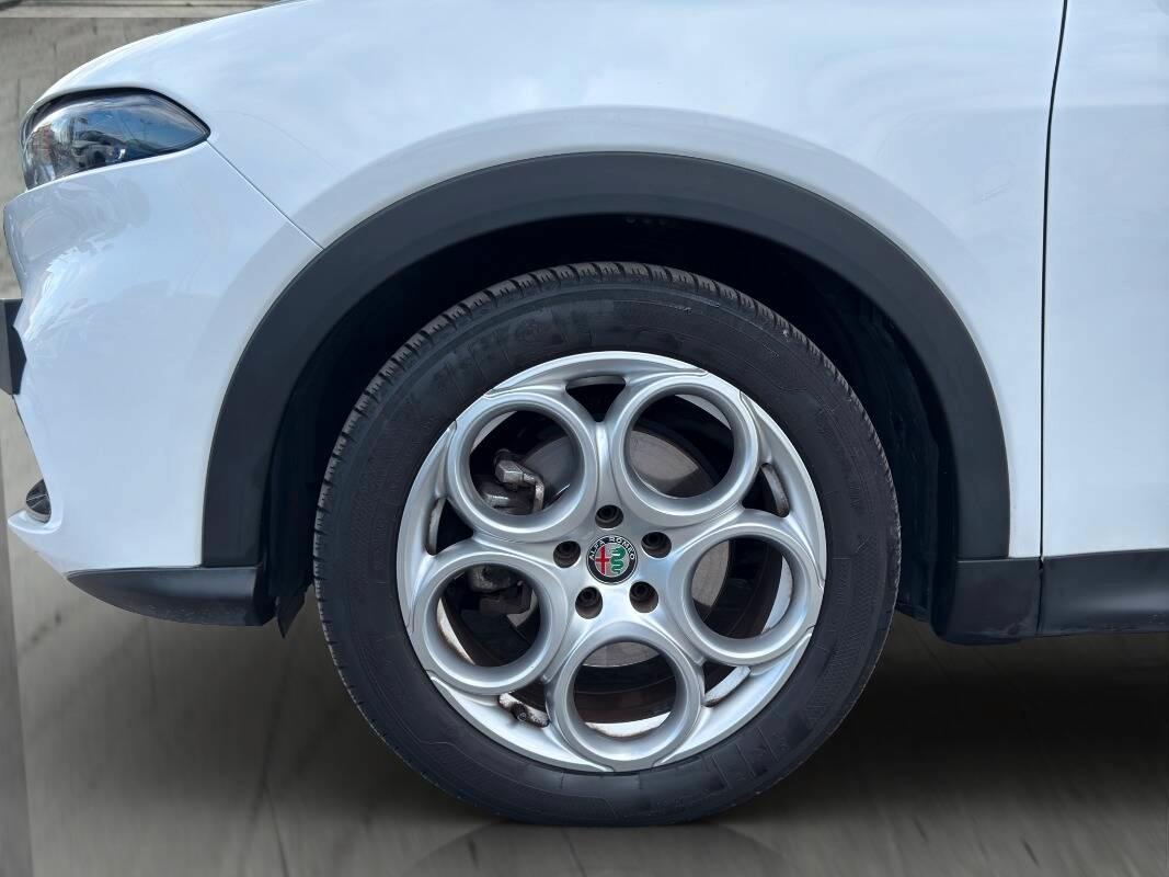 Alfa Romeo Tonale 1.6 Super 130cv tct6 Con NAVIGATORE