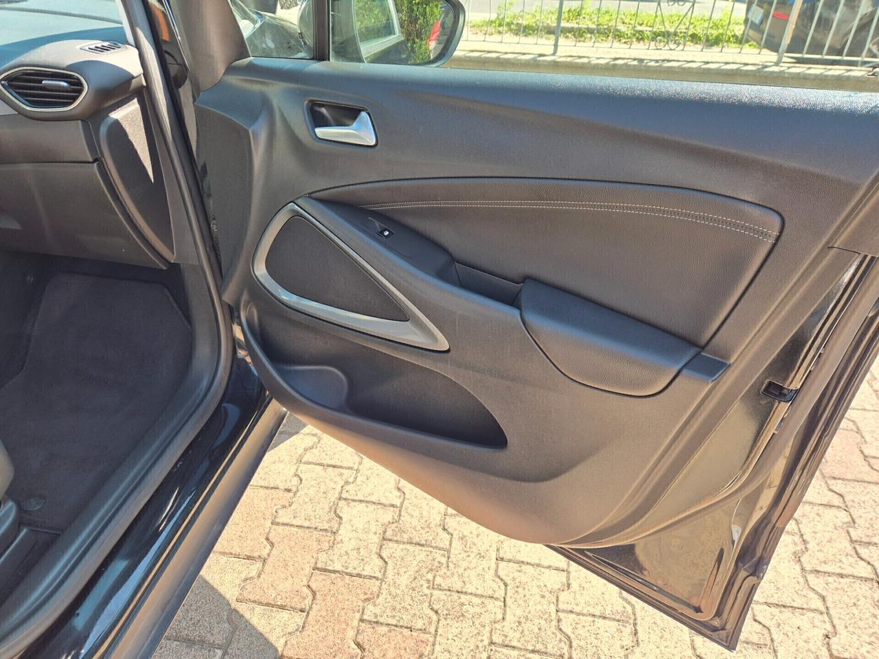 Opel Crossland 1.5 Elegance 120 CV Start&Stop aut. Elegance