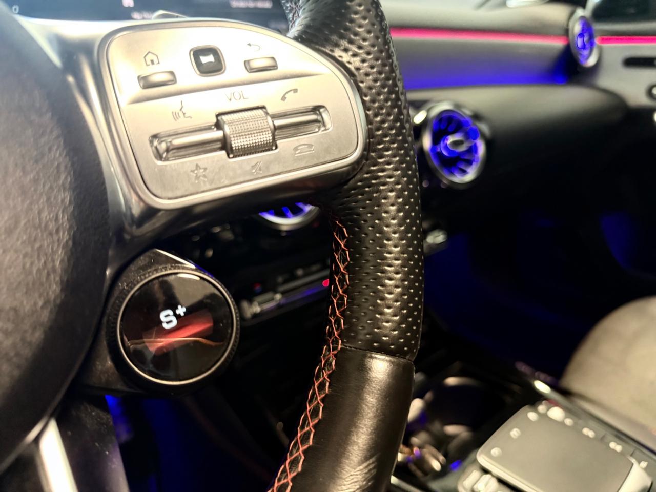 Mercedes-benz AMG A 35 4Matic RACE Edition Full