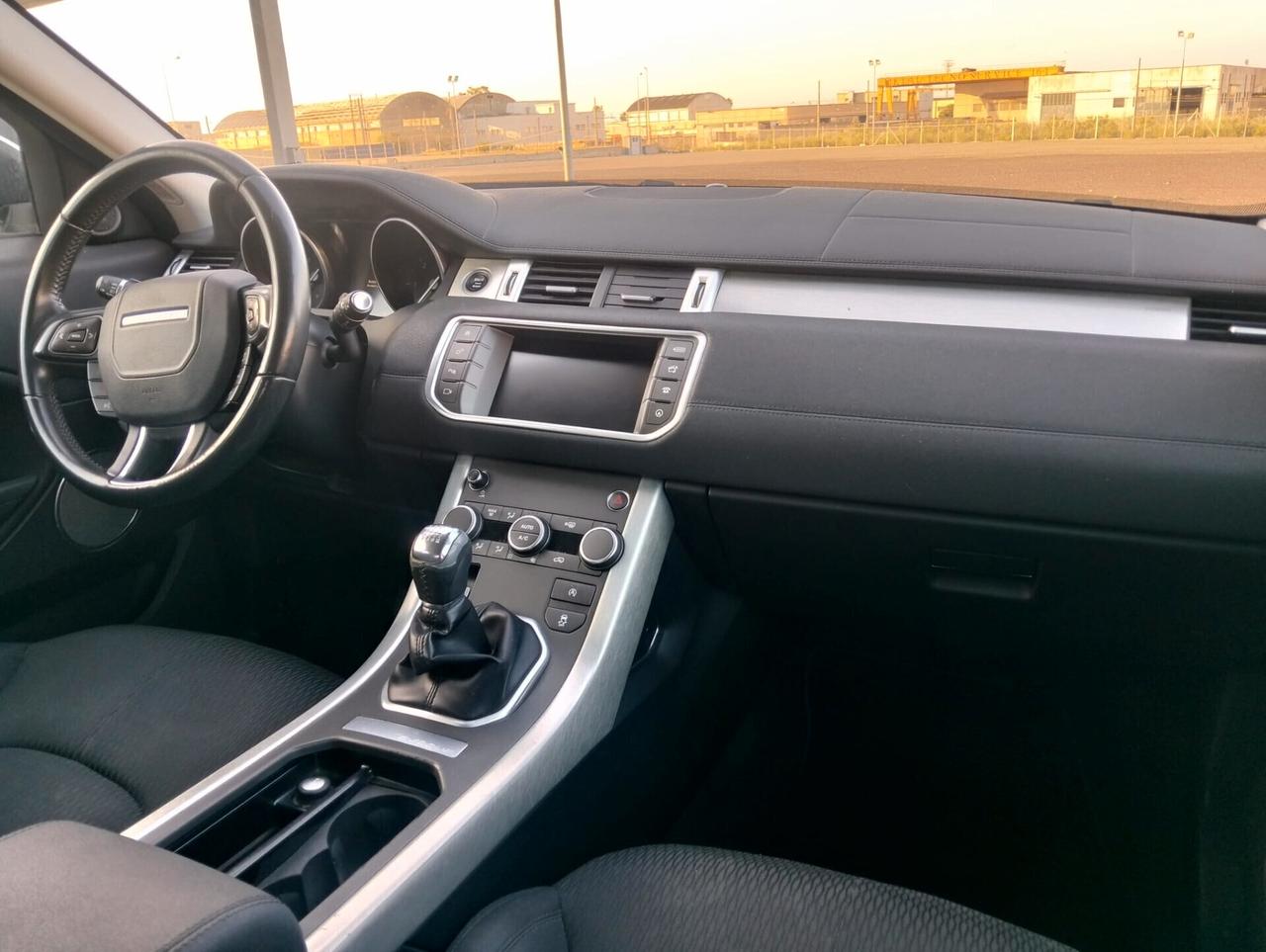 Land Rover Range Evoque 2.0 eD4 5P SE Dynamic