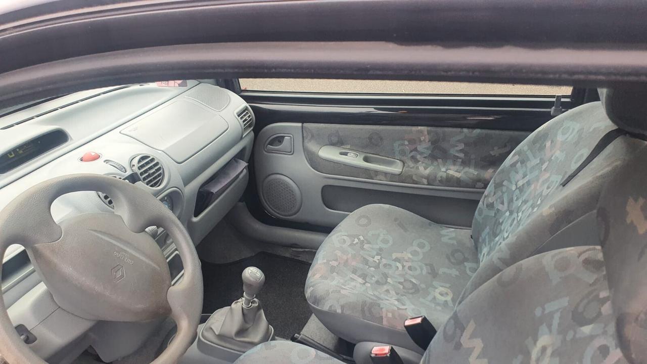 Renault Twingo 1.2i cat Authentique