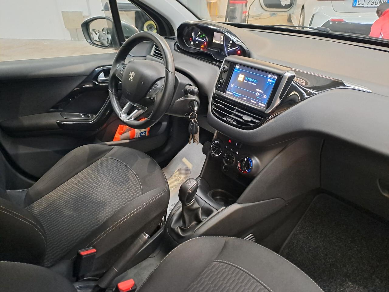 PEUGEOT 208 1.2 BENZINA *DA VETRINA*