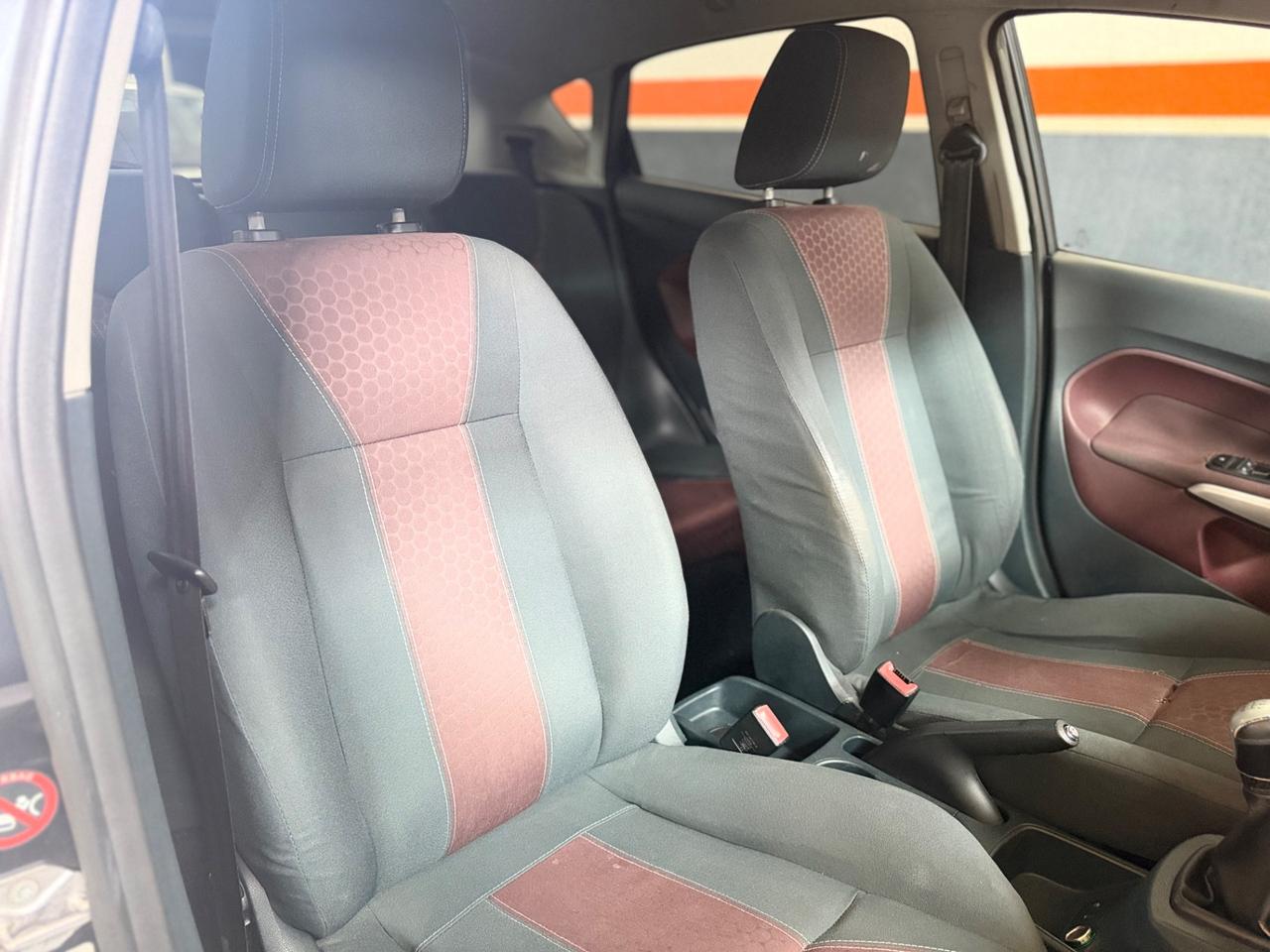 Ford Fiesta 1.2 82 CV 5 porte Titanium NEOPATENTATI