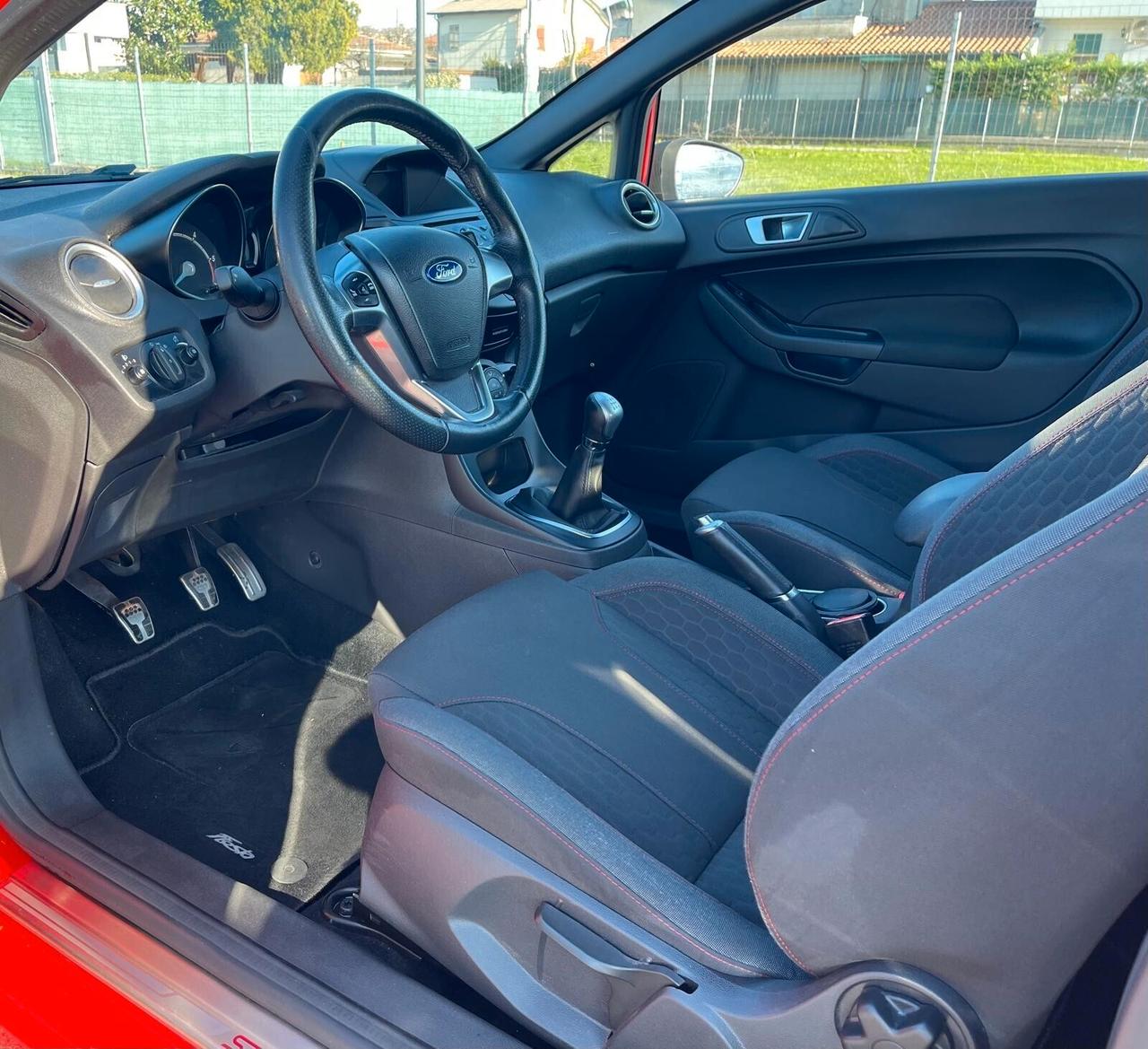 Ford Fiesta 1.5 TDCi 95CV 3 porte ST-Line -NEOPATENTATI