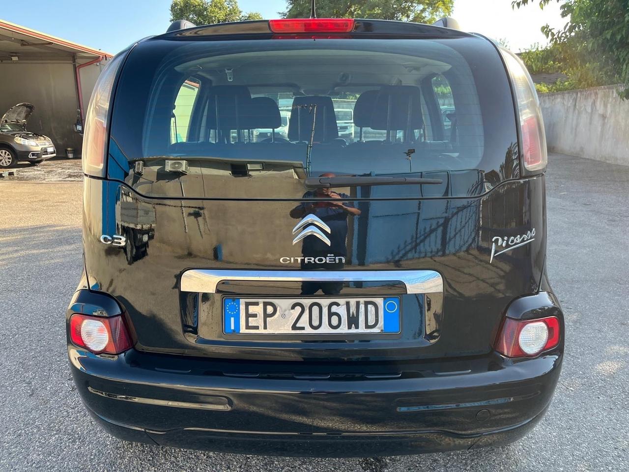 Citroen C3- Picasso -1.6 hdi - full-2013