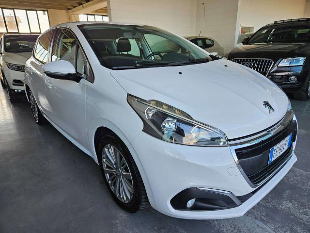 Peugeot 208 5p 1.2 puretech Allure NEOPATENTATI