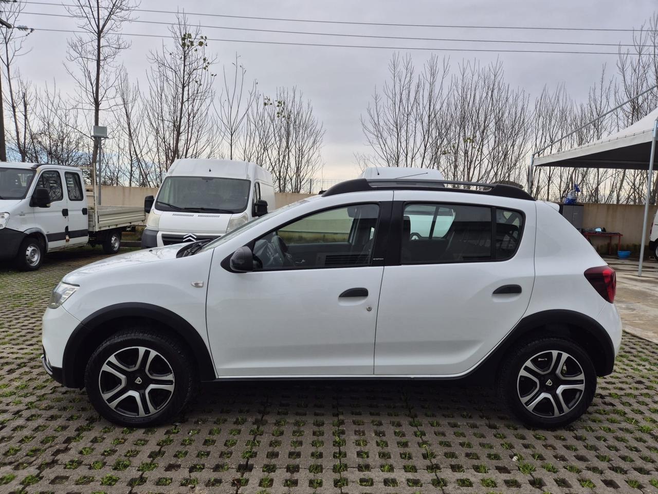 Dacia Sandero Stepway 0.9 TCe Turbo GPL 90 CV S&S Techroad
