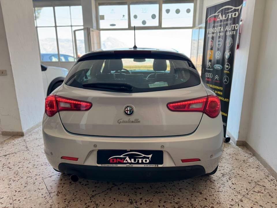 Alfa Romeo Giulietta 1.6 JTDm-2 105 CV Exclusive