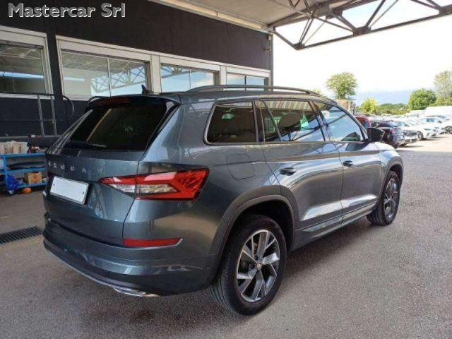 SKODA Kodiaq Kodiaq I 2016 2.0 tdi Sportline dsg