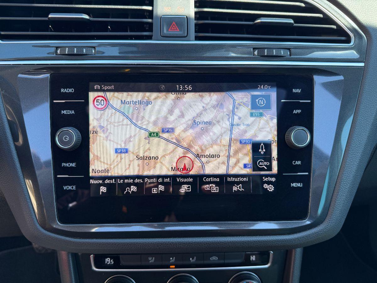 VOLKSWAGEN - Tiguan - 2.0 TDI DSG 4MOTION R-LINE