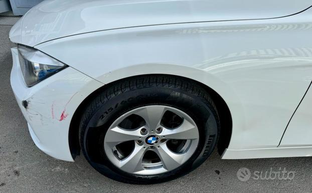 BMW 320 d Efficient Dynamics Touring Modern