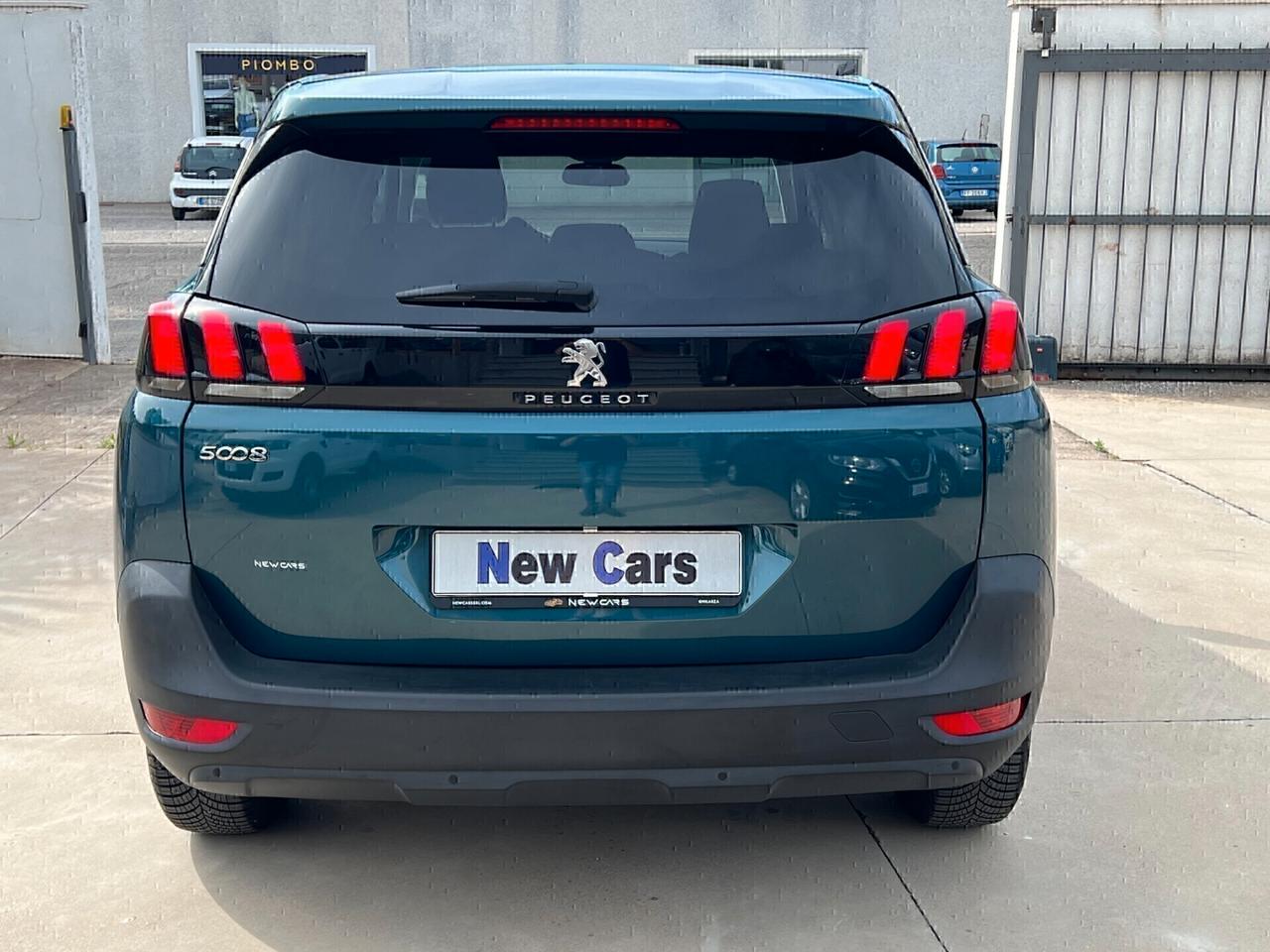 Peugeot 5008 BlueHDi 130 S&S EAT8 Business 2019