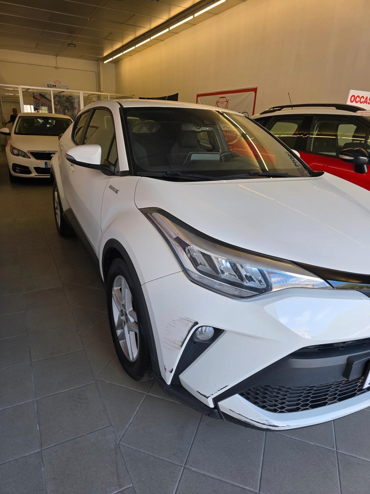 Toyota C-HR 1.8 Hybrid E-CVT Active