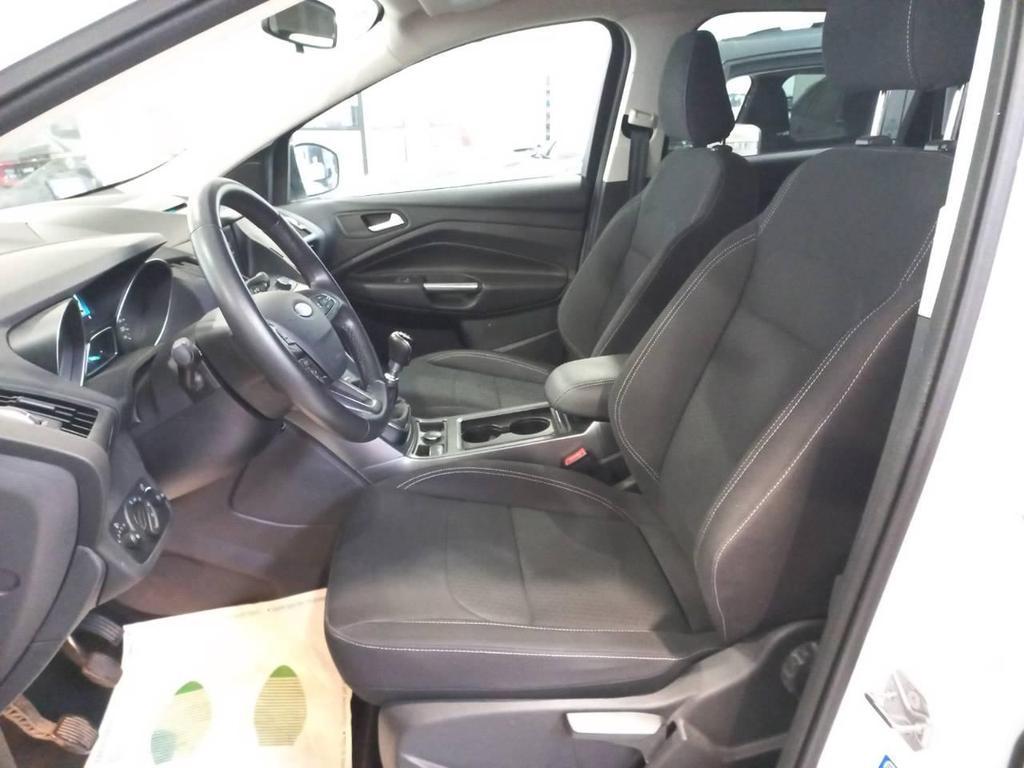 Ford Kuga 1.5 EcoBoost Business 2WD