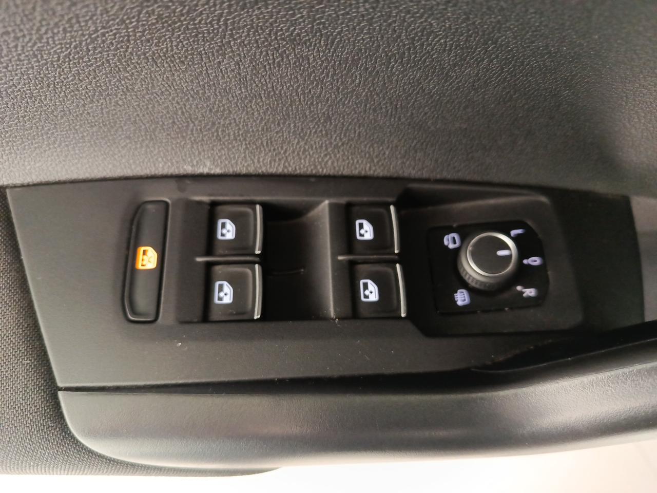 VOLKSWAGEN Taigo - Taigo 1.0 TSI 110 CV R-Line