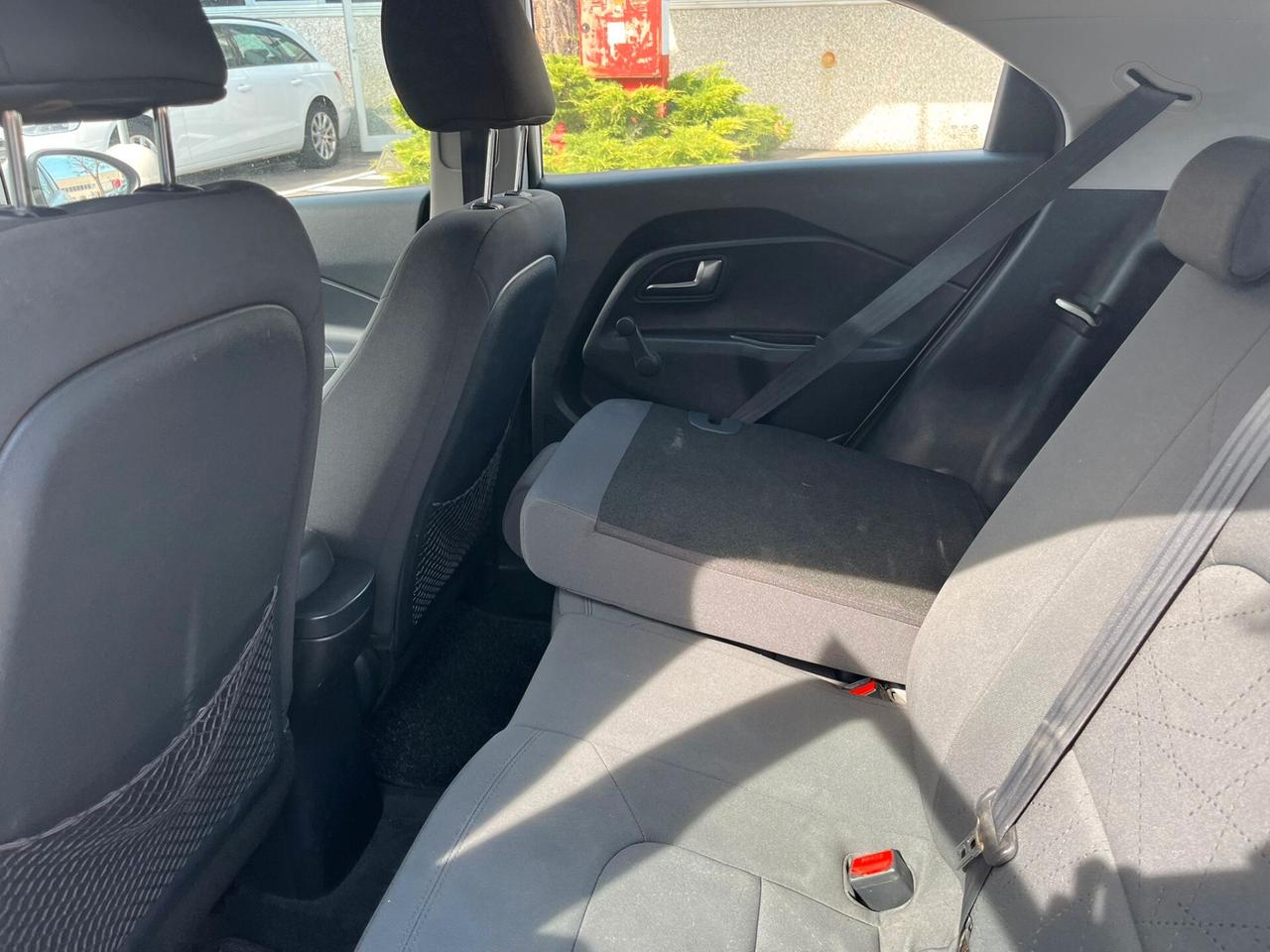 Kia Rio 5p 1.4 crdi EX