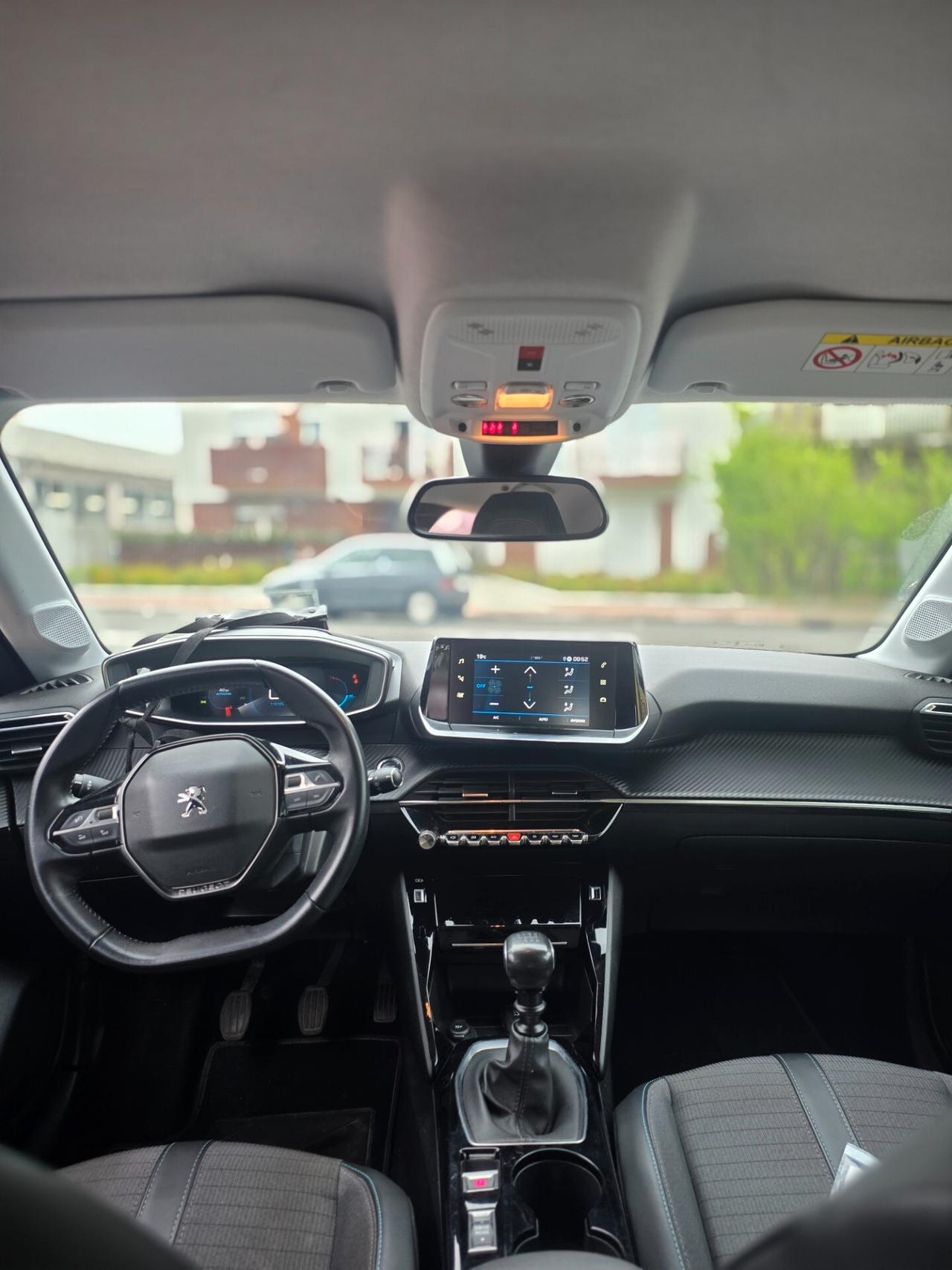 Peugeot 208 PureTech 100 Stop&Start 5 porte Allure Navi Pack