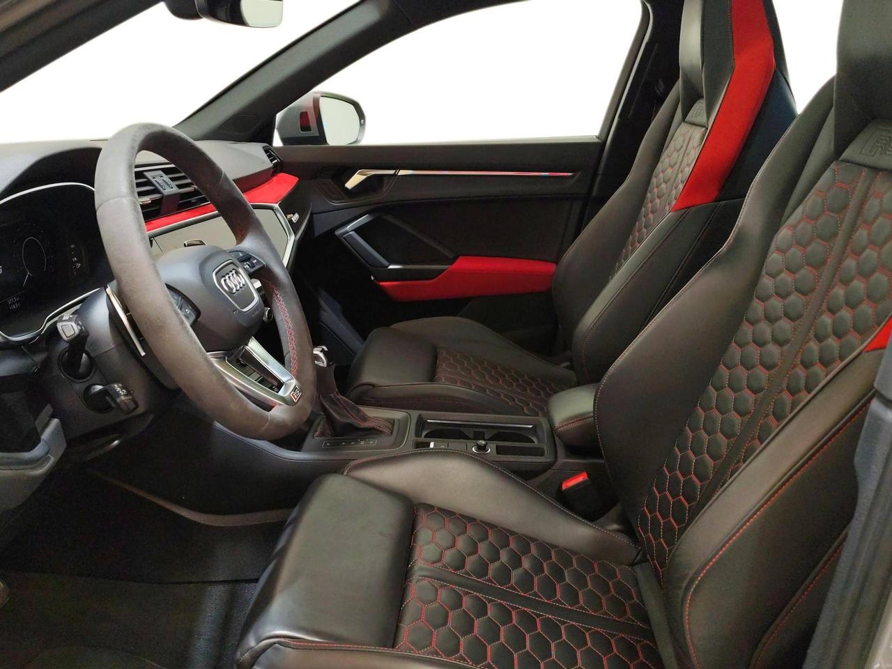 Audi Q3 Sportback RS 2.5 quattro