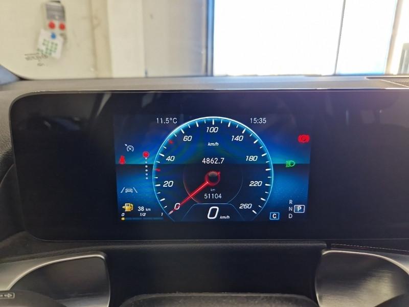 MERCEDES-BENZ GLB 200 d Automatic Business Extra