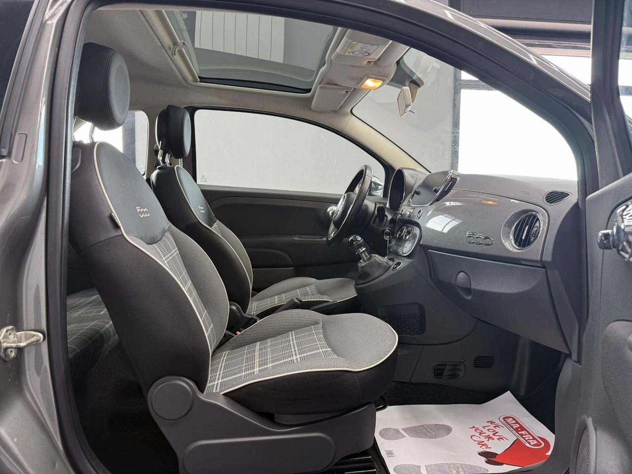 Fiat 500 1.2 Lounge Dolcevita