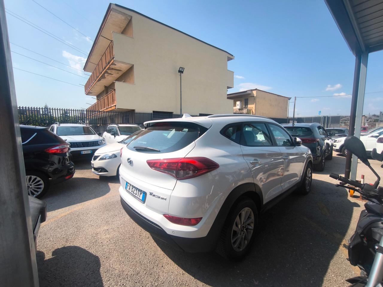 Hyundai Tucson 1.7 CRDi Comfort bluetooth