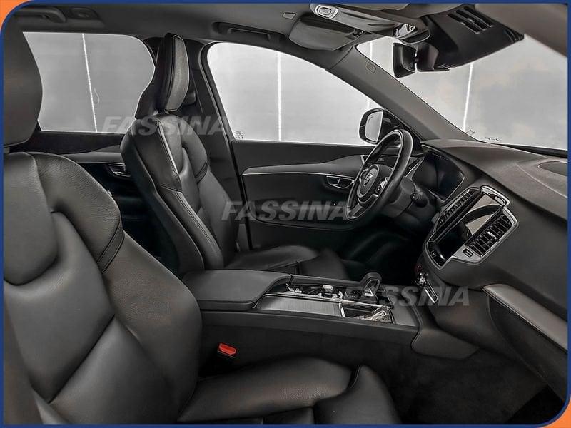 Volvo XC90 XC90 2.0 b5 Momentum Pro awd geartronic 7 posti