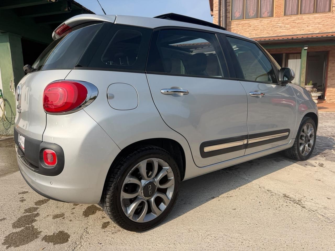 Fiat 500L 1.4 95 CV Lounge neopatentato