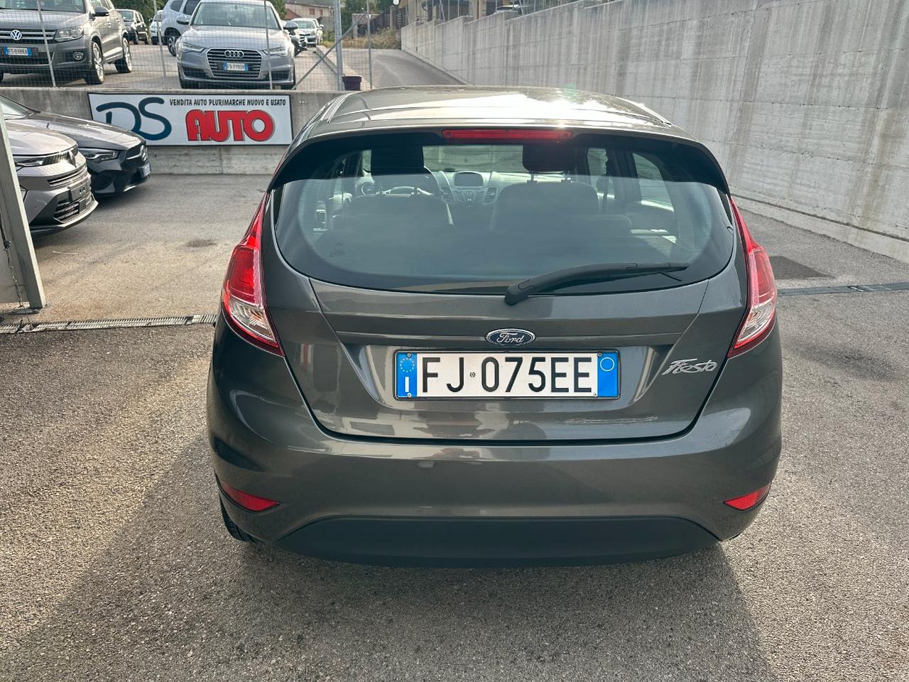 Ford Fiesta 5 Porte Fiesta 5p 1.5 tdci Business 75cv E6