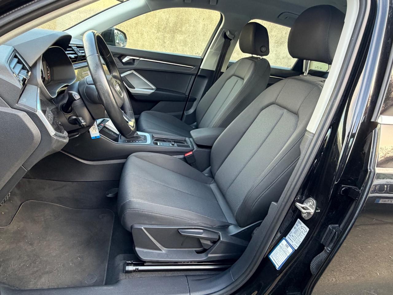 Audi Q3 2.0TDI 150cv S tronic Business Advanced 2022