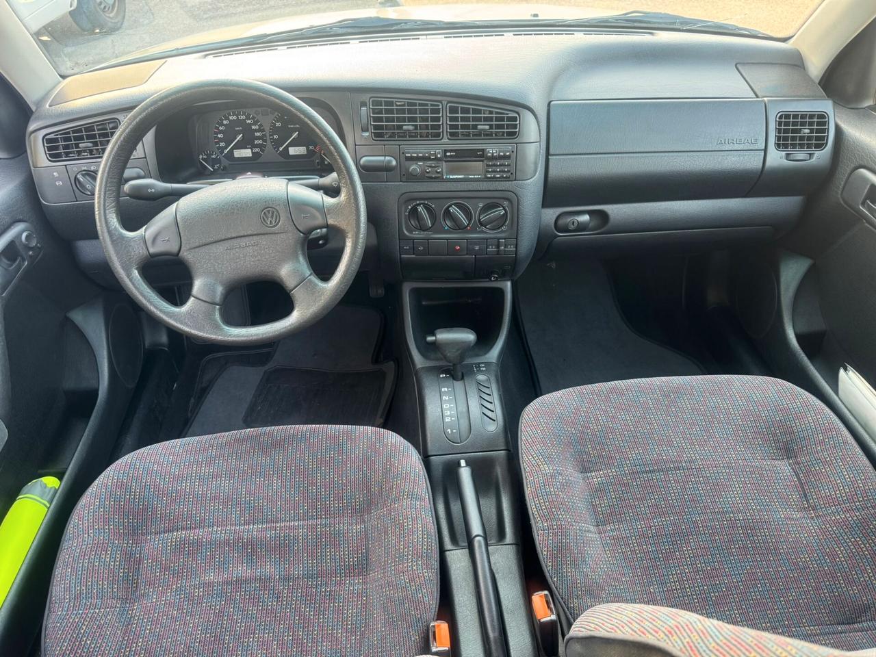 Volkswagen Golf 1.8/90 CV cat aut. 5 porte GL