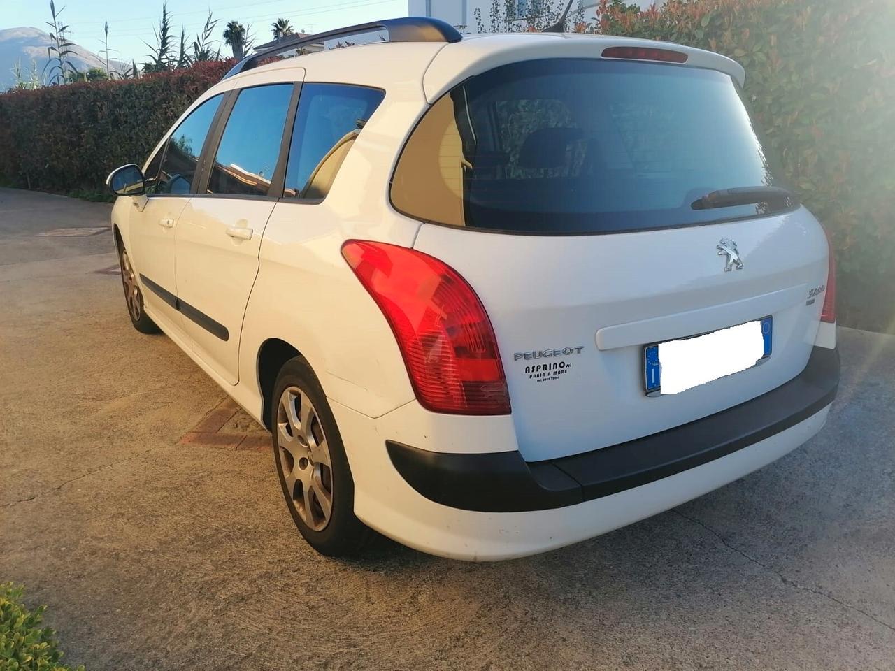 Peugeot 308 1.6 HDI – SW - 2012