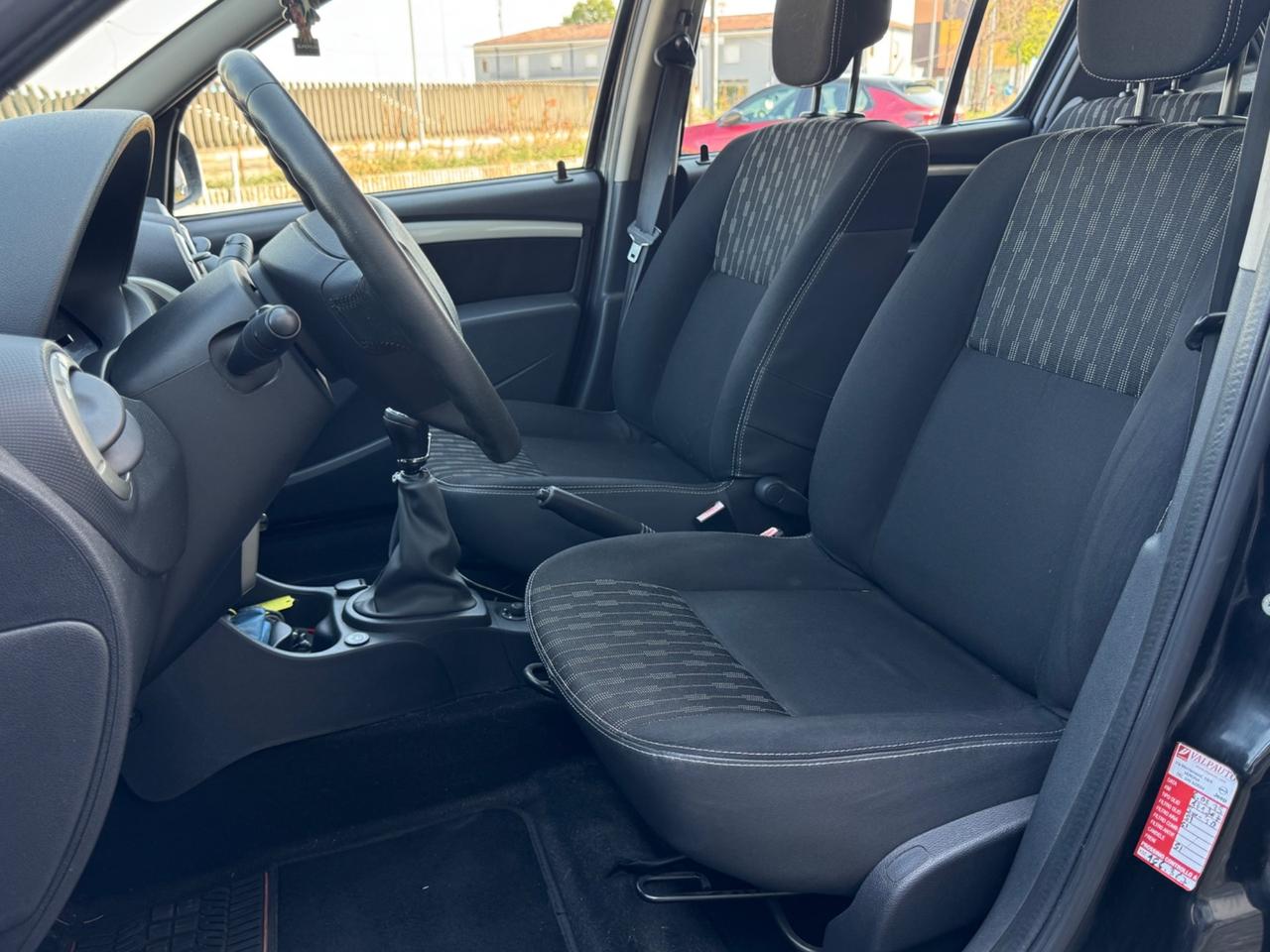 Dacia Sandero 1.2 GPL 75CV