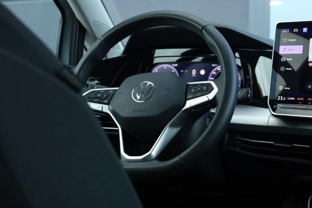 VOLKSWAGEN Golf 2.0 TDI 115 CV SCR Life