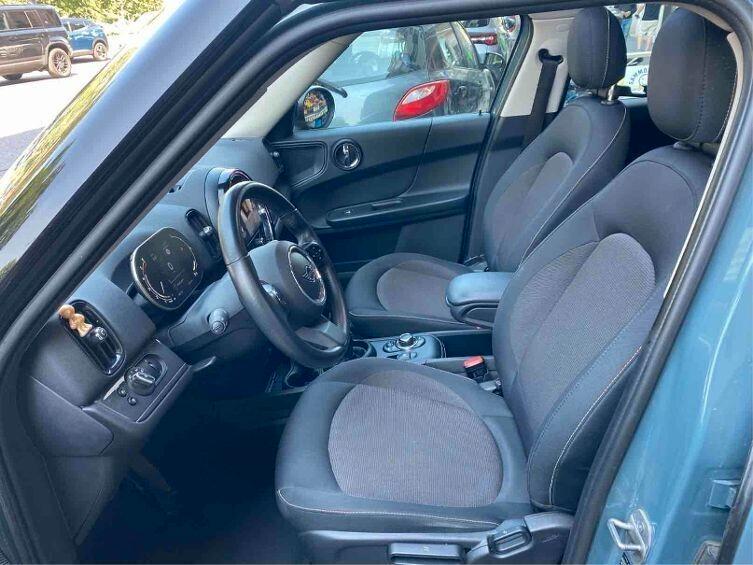 Mini Countryman D 2.0 HYPE AUTOM. TETTO APRIBILE NAVY PREZZO REALE