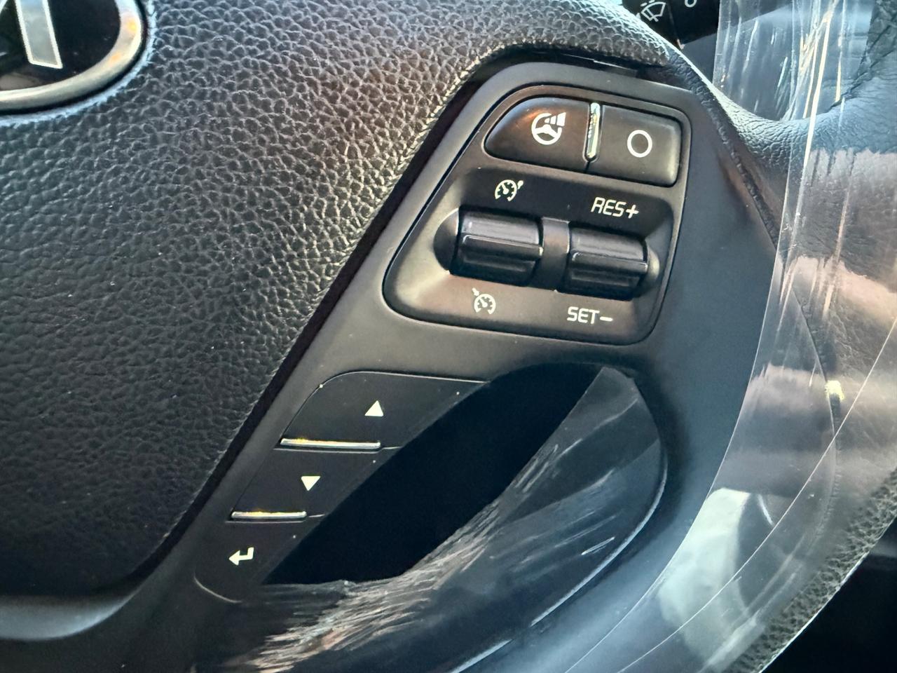 Kia Ceed - 1.6 CRDi 110 CV 5 porte - Neopatentati